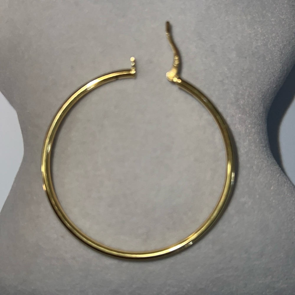 🛍NWOT 🛍 BEAUTIFUL STERLING SILVER HOOP YG Plated Earrings in package . - Picture 2 of 3
